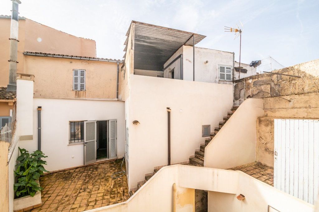 Luxury House for sale in Capdepera, 425 000 €, Photo 1