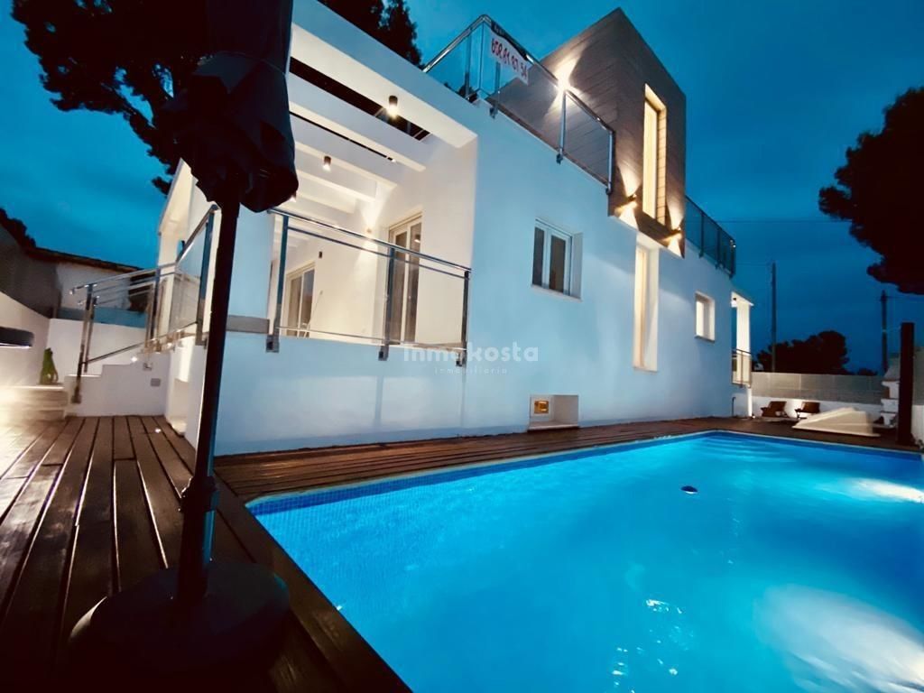 Maison de luxe à vendre à La Nucia, 577 500 €, Photo 1