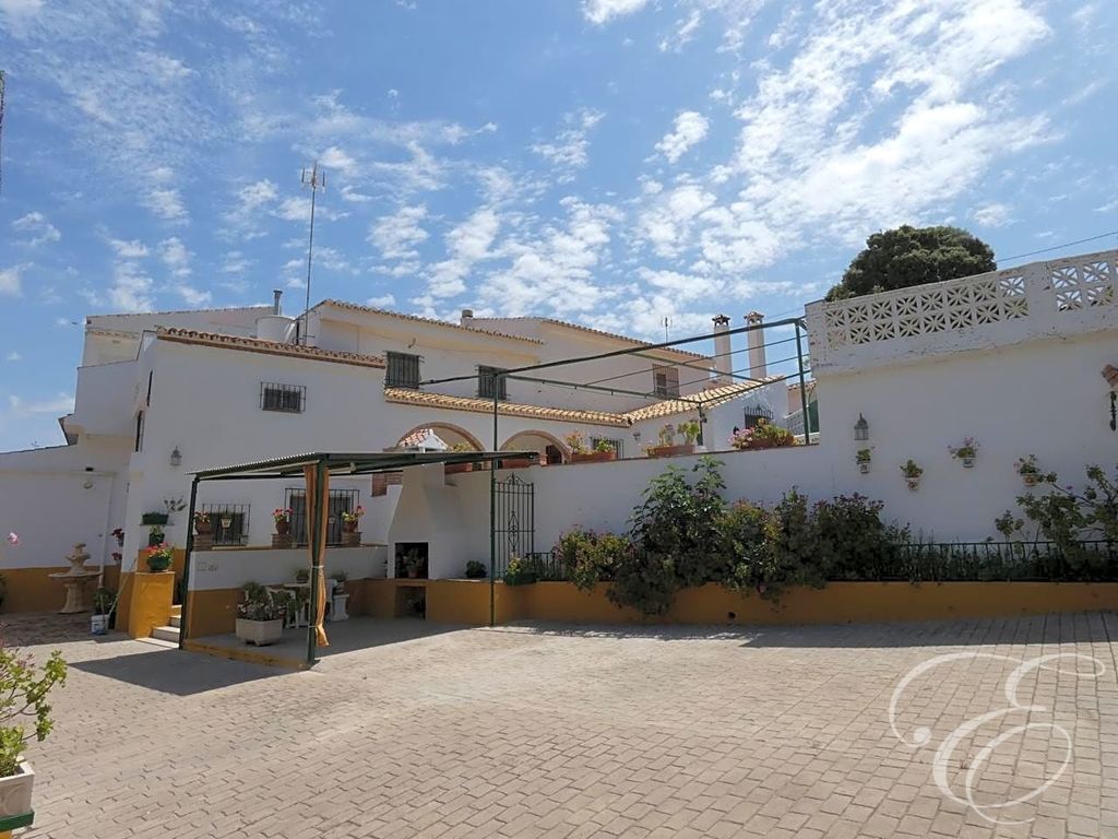 Luxury House for sale in Casabermeja, 499 990 €, Photo 2