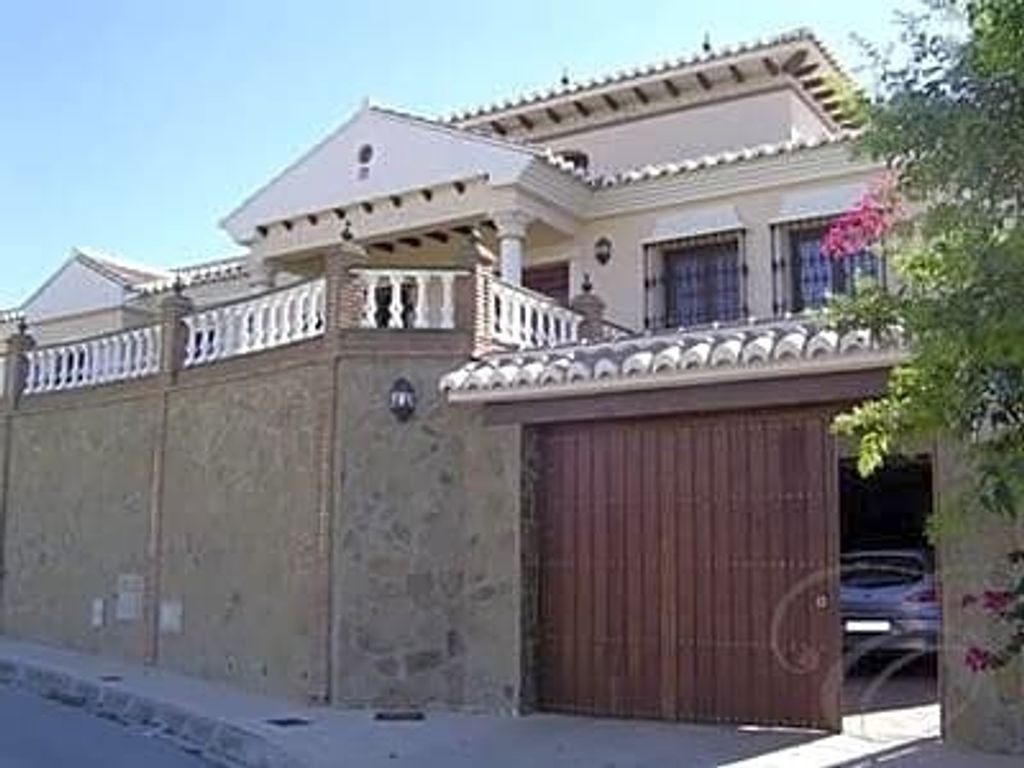 Maison de luxe à vendre à Torre Del Mar, 980 000 €, Photo 3