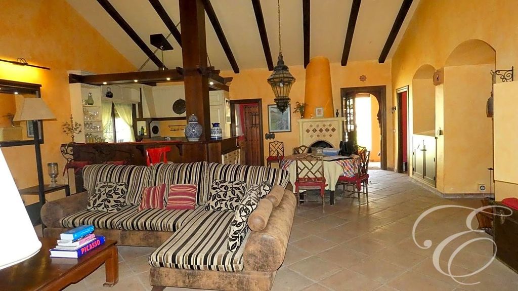 Maison de luxe à vendre à Archidona, 535 000 €, Photo 3
