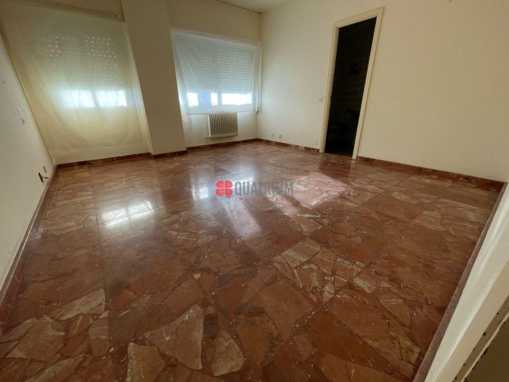 Luxury House for sale in Santiago de Compostela, 620 000 €, Photo 2