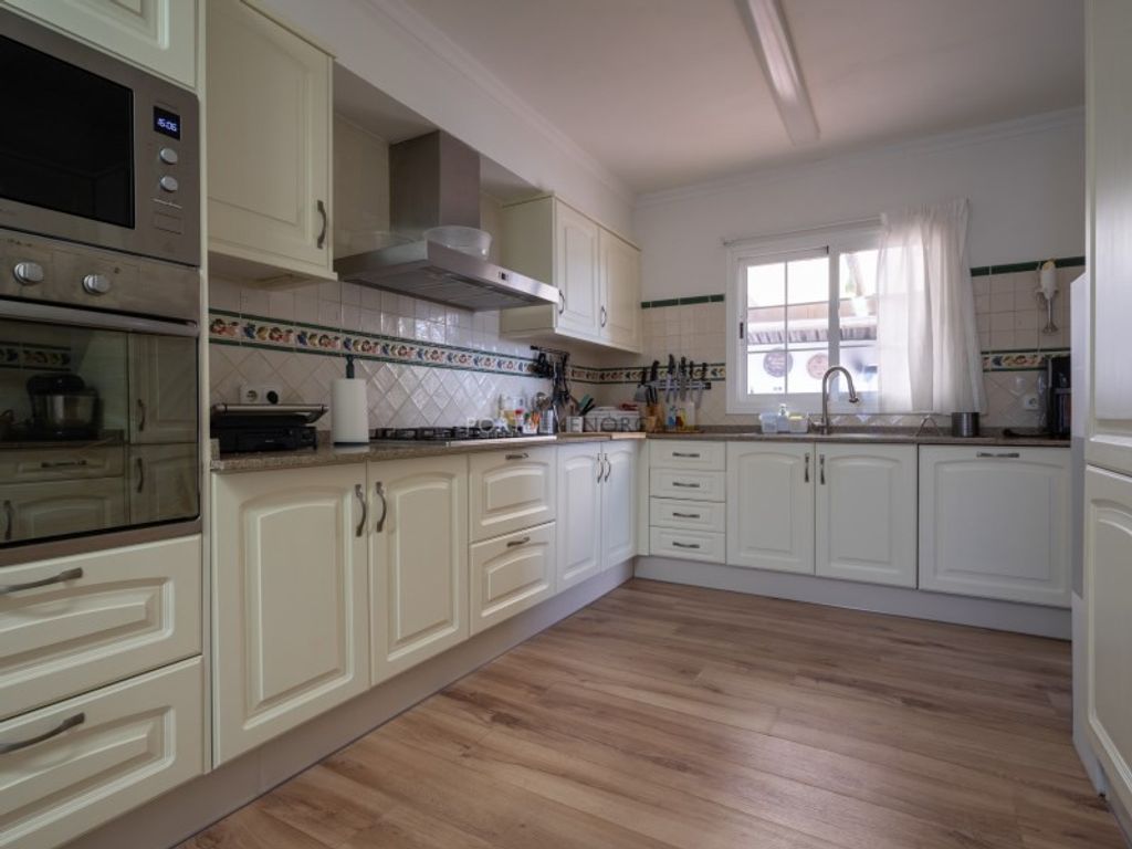 Maison de luxe à vendre à Es Castell, 745 000 €, Photo 3