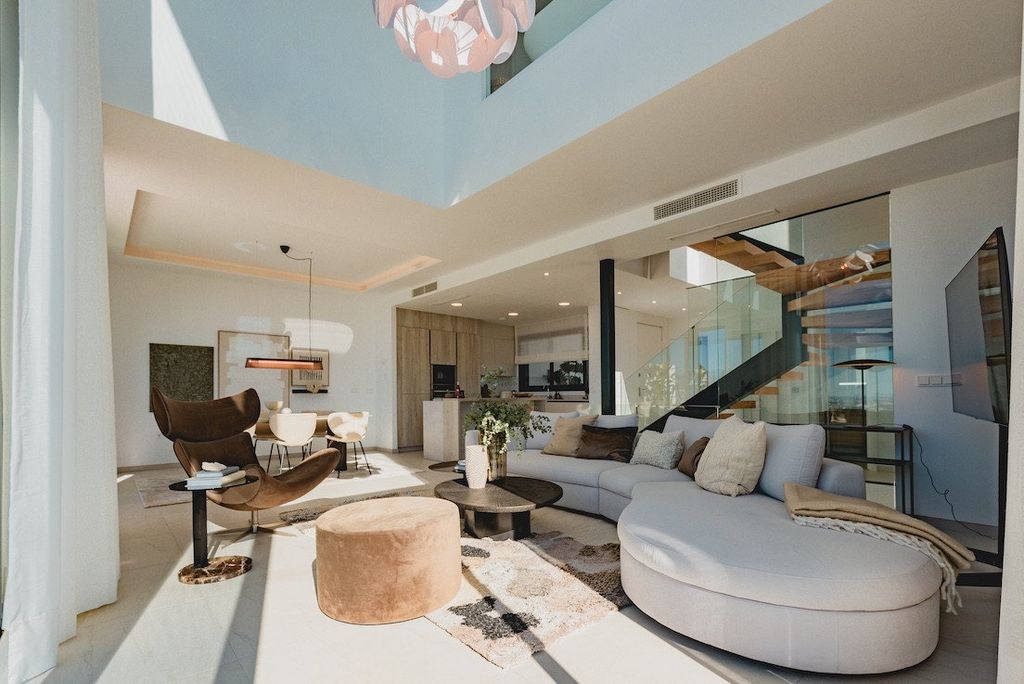 Luxury House for sale in Marbella, 1 950 000 €, Photo 4
