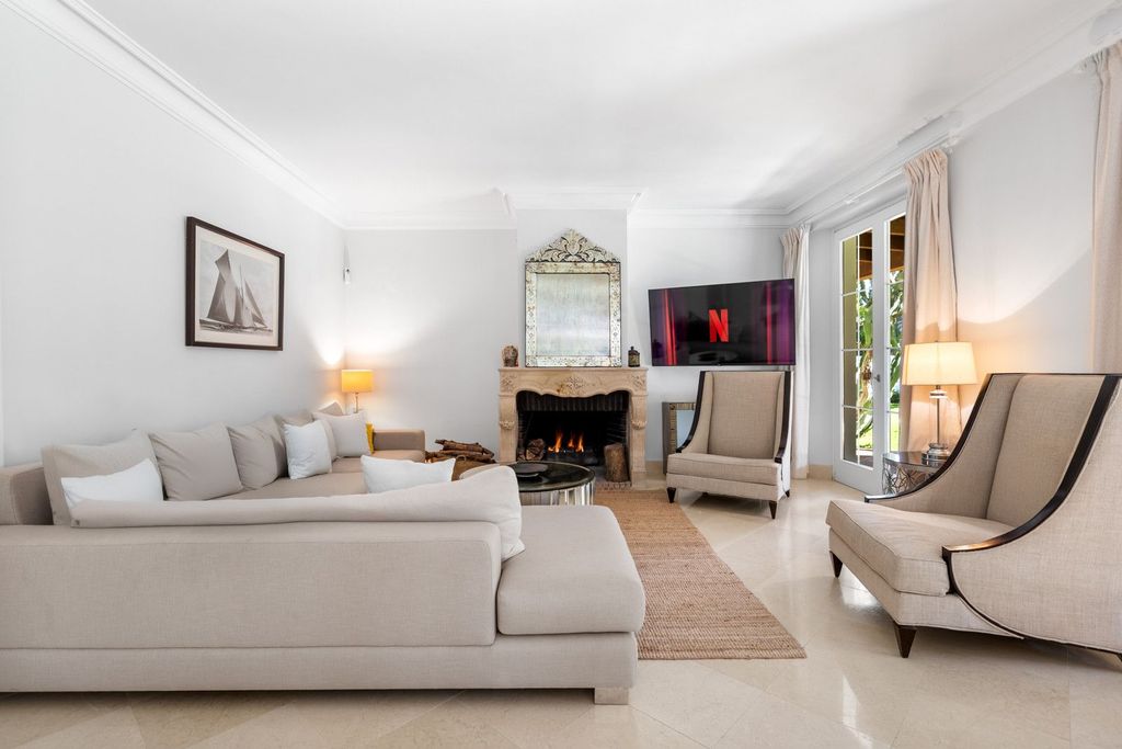 Luxury House for sale in Marbella, 5 000 000 €, Photo 3