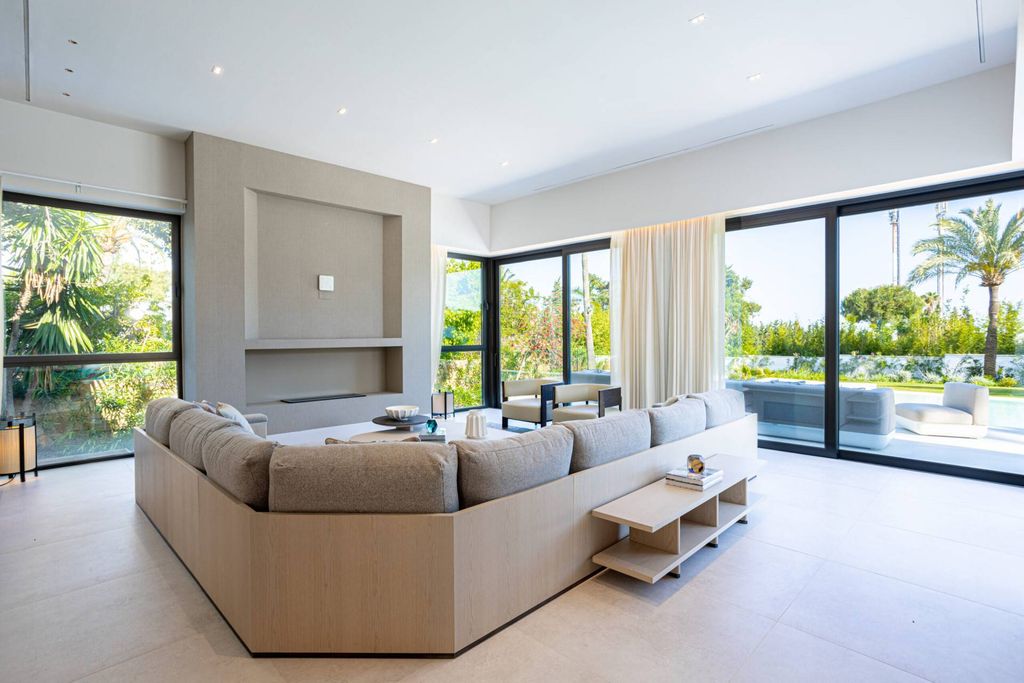 Luxury House for sale in Marbella, 3 850 000 €, Photo 5