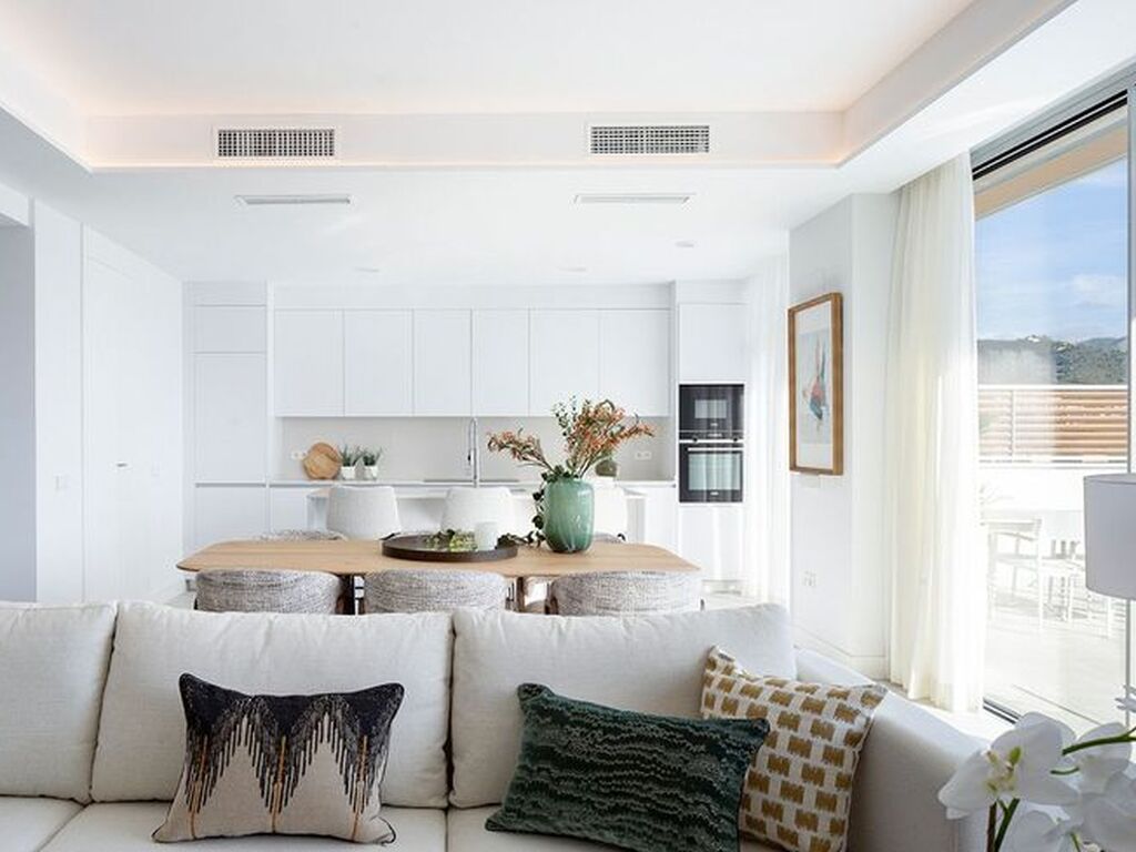Luxury Apartment for sale in Marbella Del Este, 1 338 800 €, Photo 6
