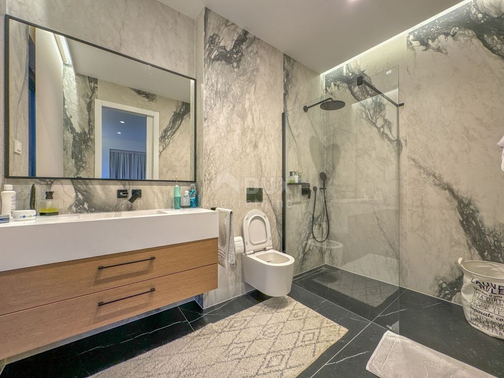 Appartement de luxe à vendre à Opatija, 0 €, Photo 6