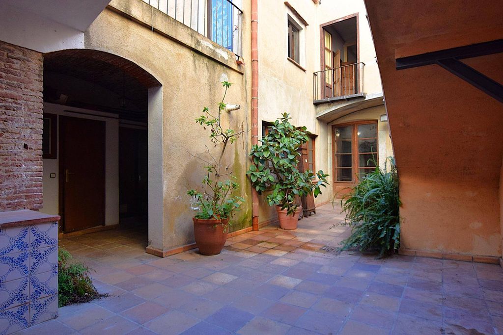 Maison de luxe à vendre à Mataró, 540 000 €, Photo 2