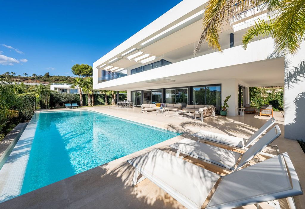 Luxury House for sale in Marbella, 4 390 000 €, Photo 1