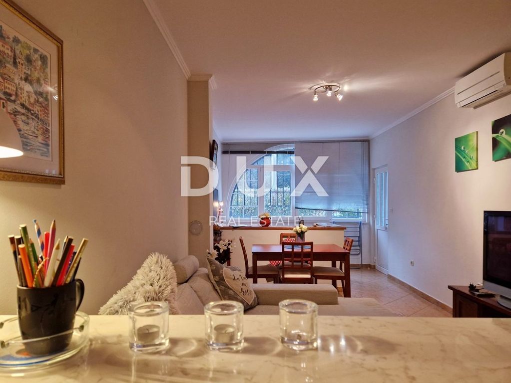 Luxury Apartment for sale in Rovinj, 400 000 €, Photo 6