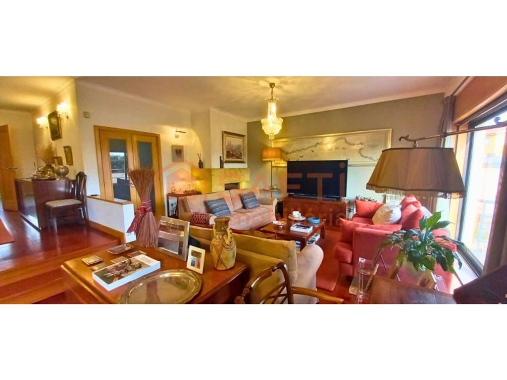 Maison de luxe à vendre à Porto, 1 660 000 €, Photo 2