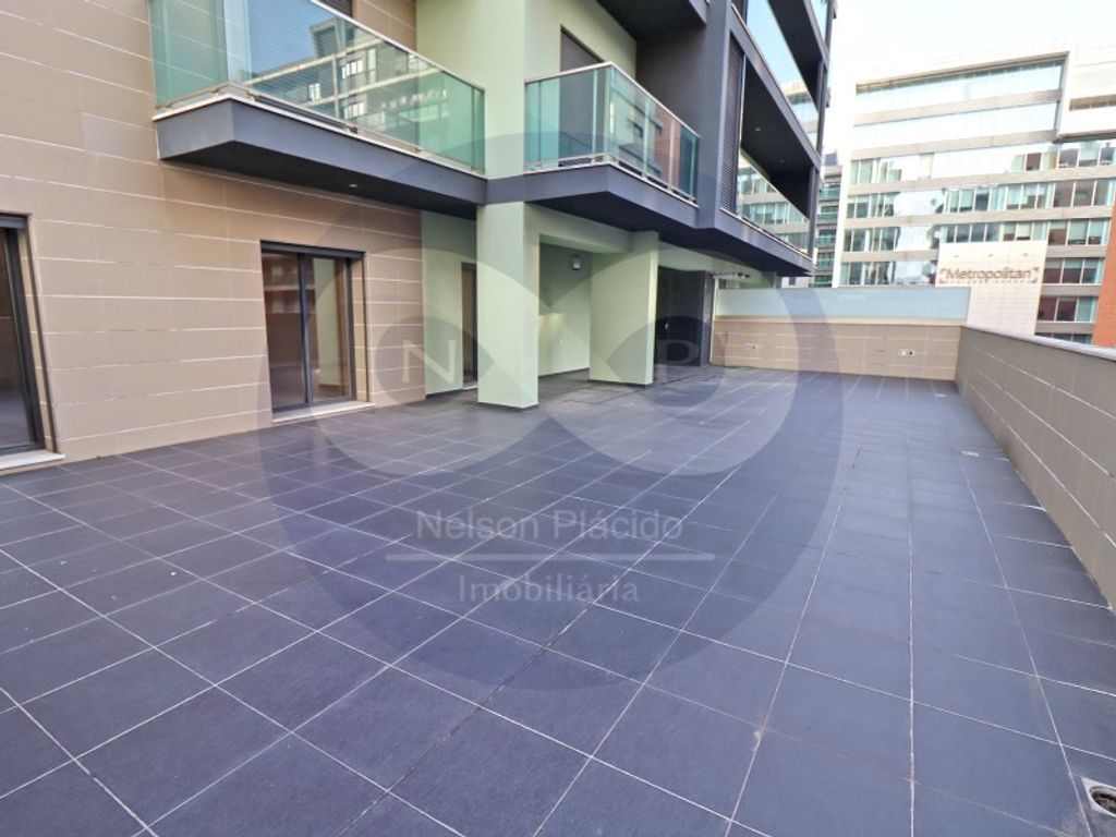 Appartement de luxe à vendre à Odivelas, 855 000 €, Photo 1