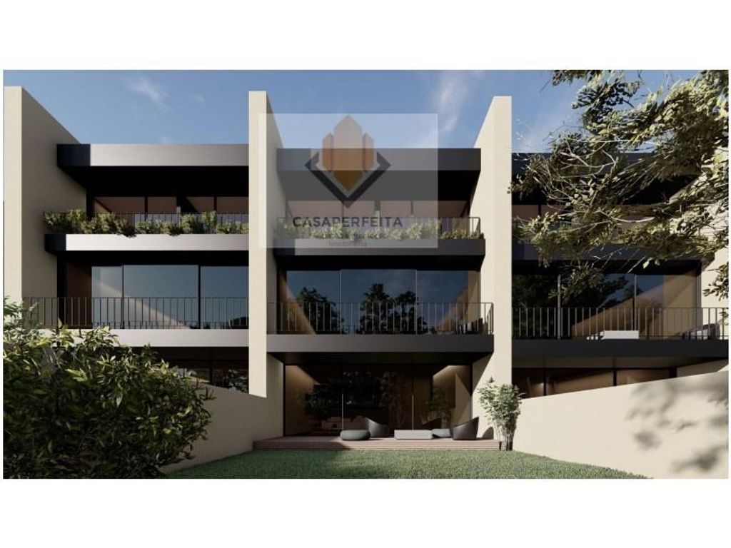 Luxury House for sale in Gondomar, 537 500 €, Photo 1