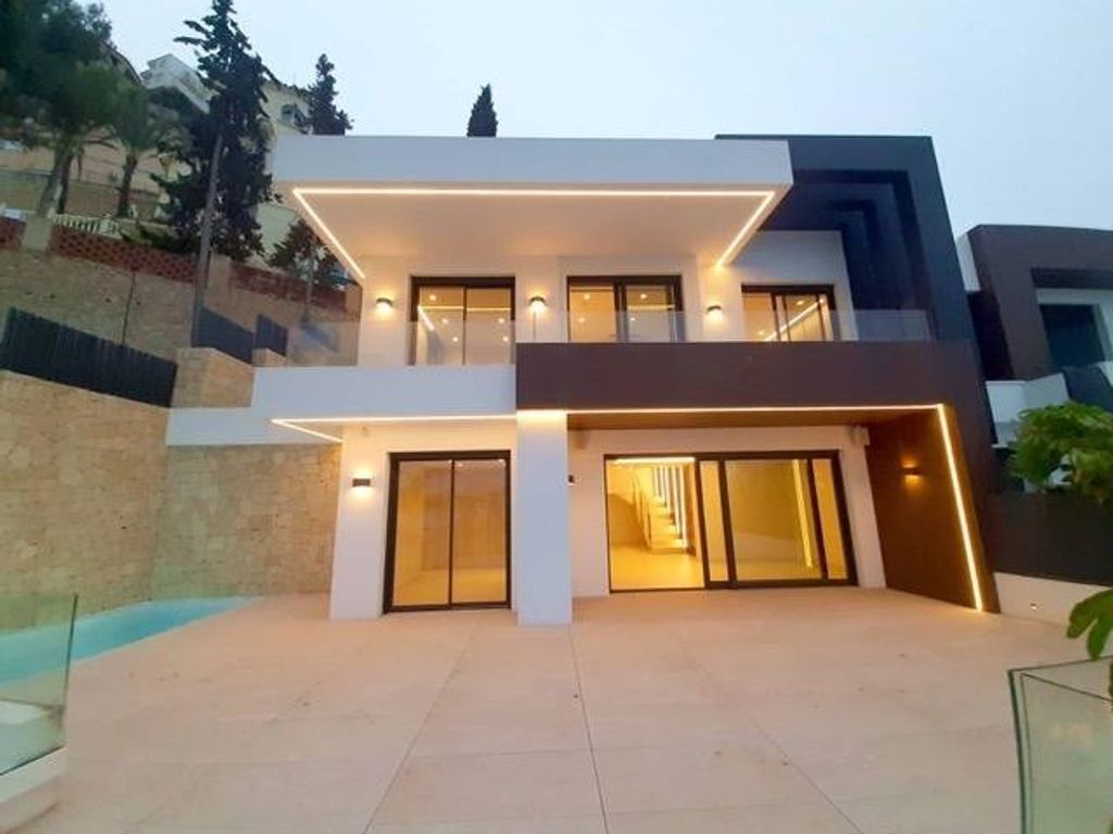 Luxury Apartment for sale in Benidorm, 1 650 000 €, Photo 4