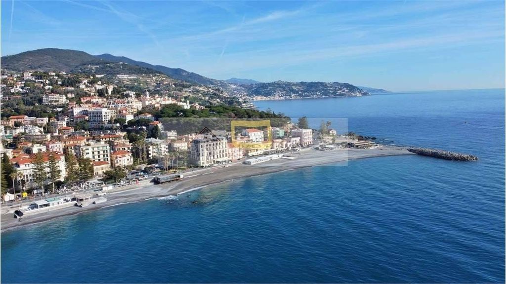 Appartement de luxe à vendre à Bordighera, 895 000 €, Photo 1