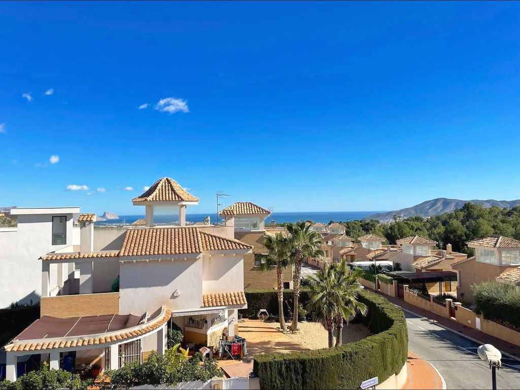 Maison de luxe à vendre à La Nucia, 600 000 €, Photo 1