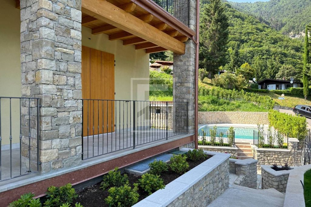 Maison de luxe à vendre à Tignale, 2 100 000 €, Photo 4