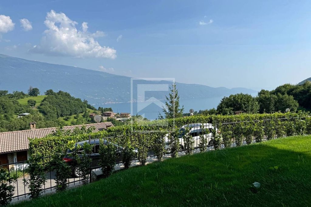 Maison de luxe à vendre à Tignale, 2 100 000 €, Photo 3