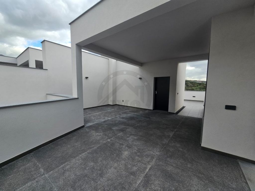 Maison de luxe à vendre à Câmara de Lobos, 559 900 €, Photo 2