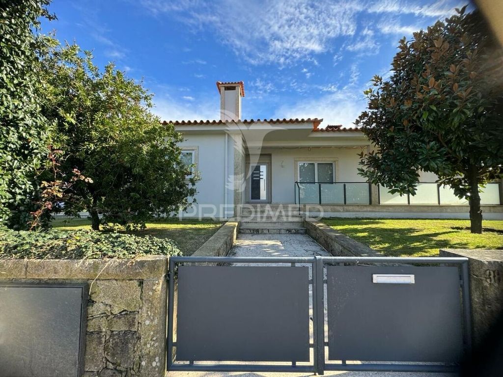 Luxury House for sale in Braga, 498 000 €, Photo 2