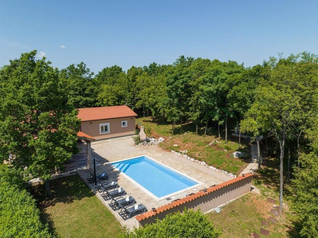 Maison de luxe à vendre à Labin, 600 000 €, Photo 3