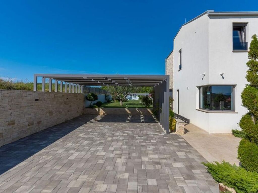 Maison de luxe à vendre à Motovun, 0 €, Photo 6