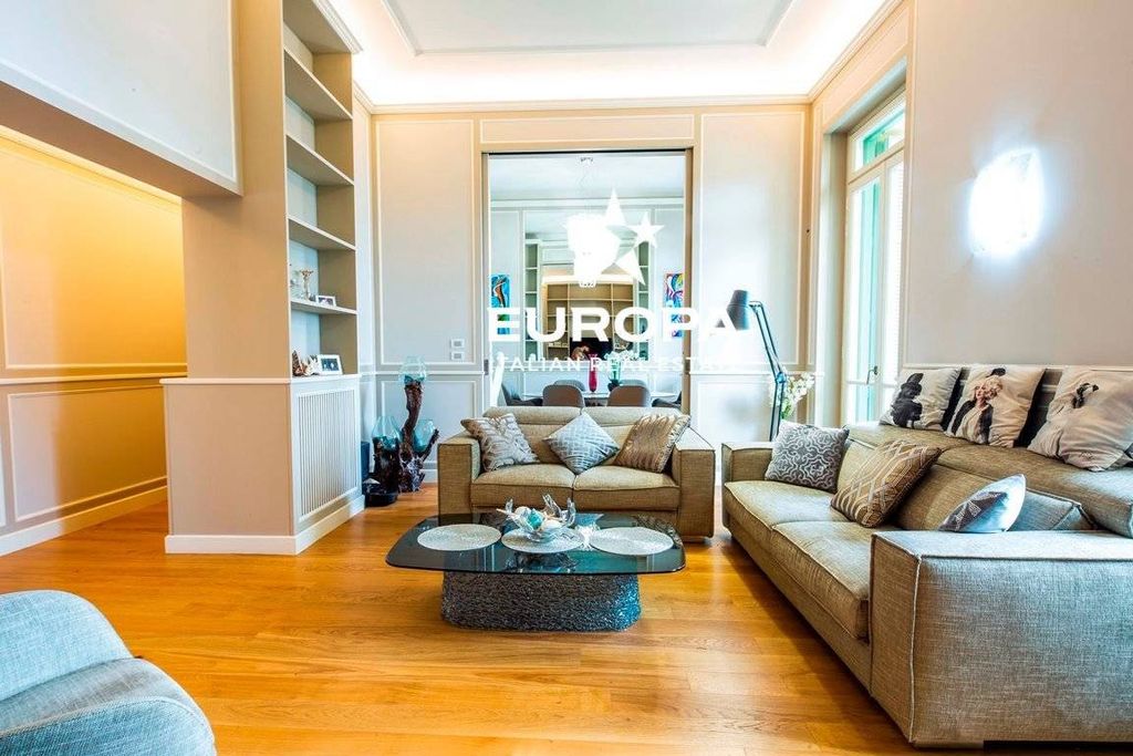 Appartement de luxe à vendre à Bordighera, 1 350 000 €, Photo 1