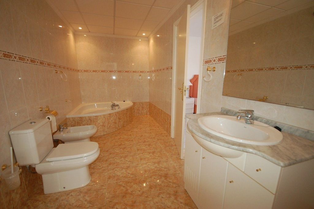 Luxury House for sale in Amposta, 670 000 €, Photo 7