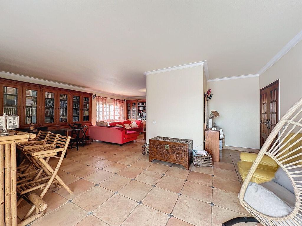 Luxury Apartment for sale in Portimão, 420 000 €, Photo 3