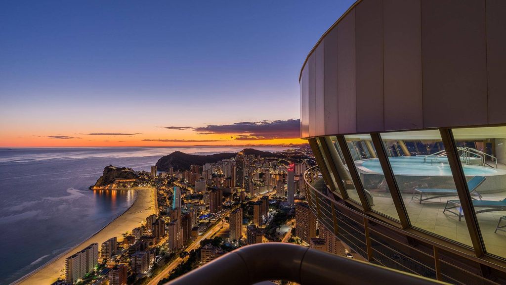 Luxury Apartment for sale in Benidorm, 2 500 000 €, Photo 1