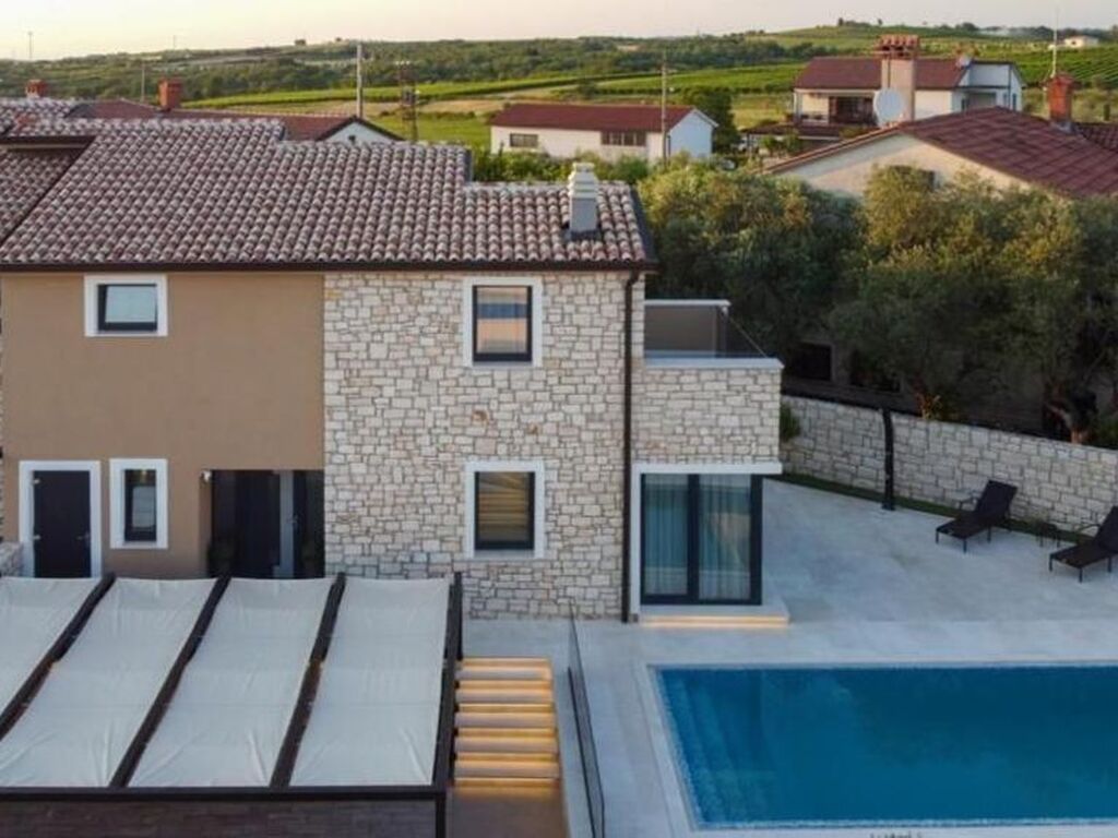 Maison de luxe à vendre à Brtonigla, 575 000 €, Photo 2