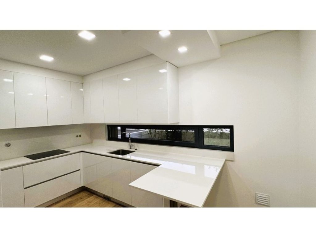 Maison de luxe à vendre à Loures, 797 500 €, Photo 6