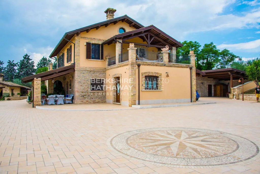 Luxury House for sale in Colonnella, 2 700 000 €, Photo 6
