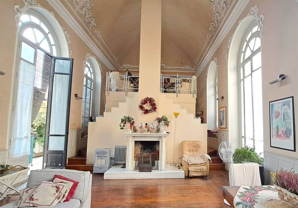 Luxury Apartment for sale in Catania, 790 000 €, Photo 4