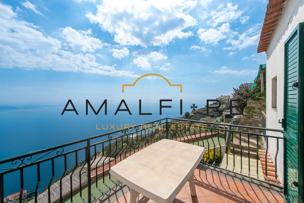 Luxury Apartment for sale in Ravello, 550 000 €, Photo 1