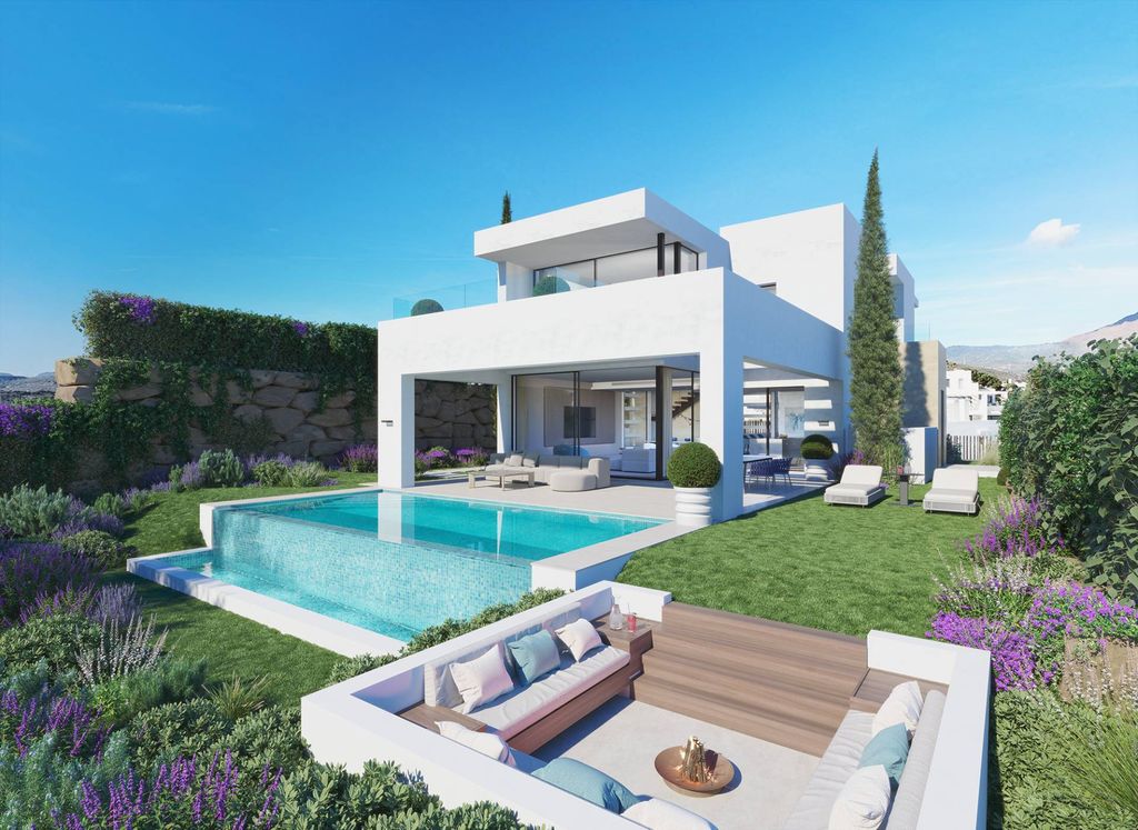 Maison de luxe à vendre à Marbella, 1 650 000 €, Photo 1