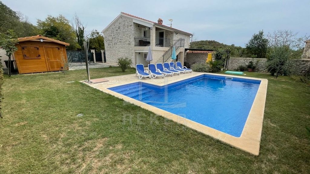 Maison de luxe à vendre à Porec, 575 000 €, Photo 1
