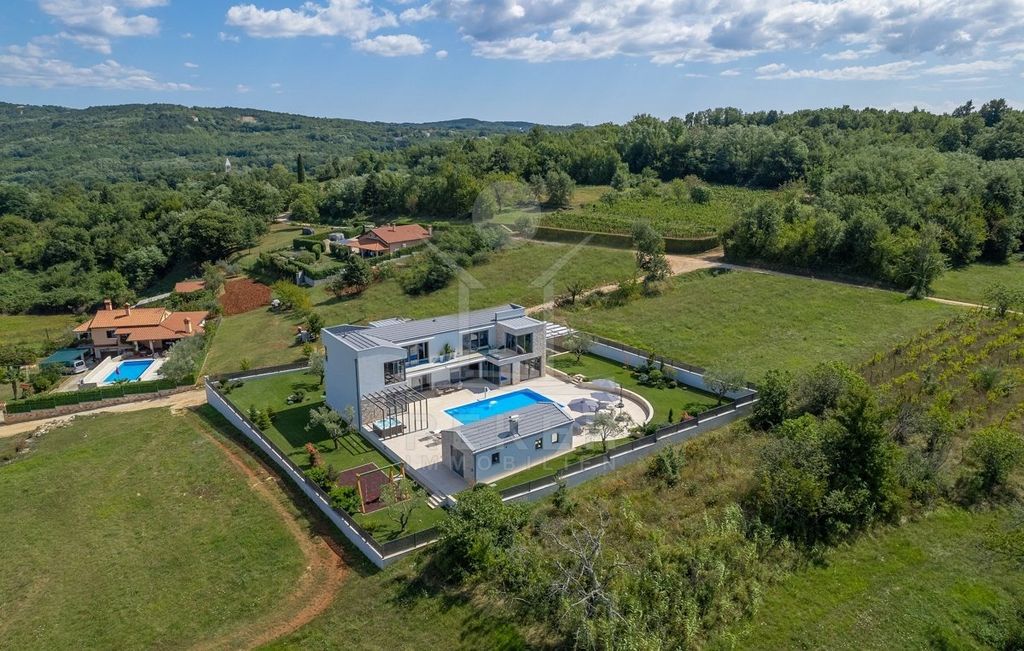 Maison de luxe à vendre à Motovun, 1 650 000 €, Photo 5