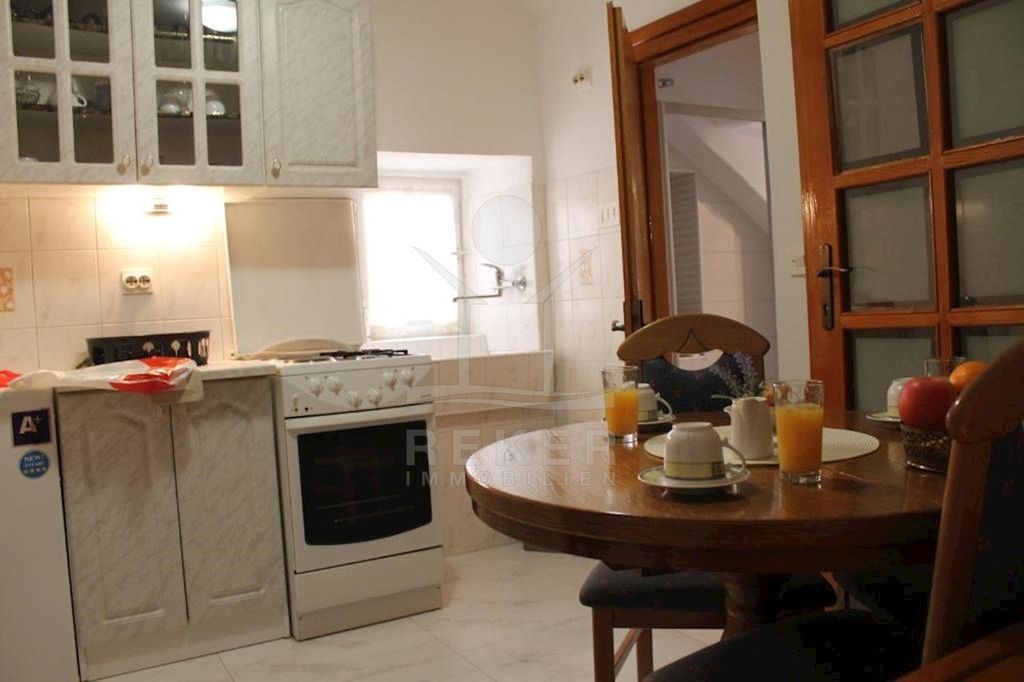 Appartement de luxe à vendre à Dubrovnik, 650 000 €, Photo 2
