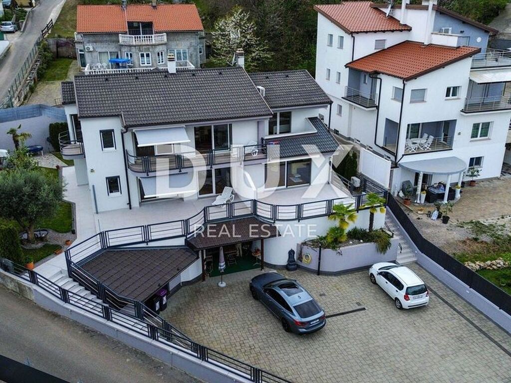 Maison de luxe à vendre à Opatija, 0 €, Photo 1