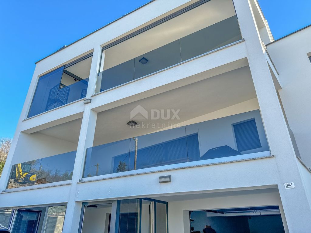 Appartement de luxe à vendre à Crikvenica, 850 000 €, Photo 2
