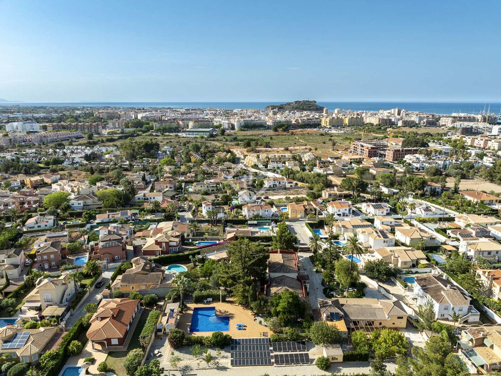 Luxury House for sale in Denia, 0 €, Photo 1