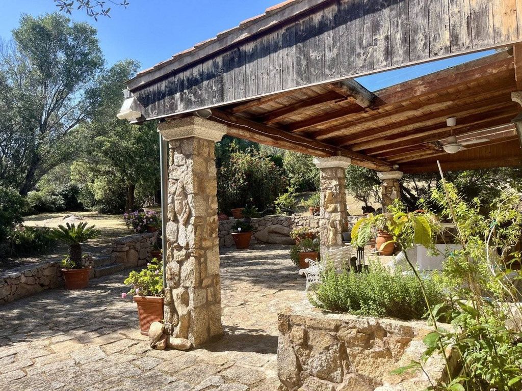 Maison de luxe à vendre à Olbia, 2 200 000 €, Photo 1