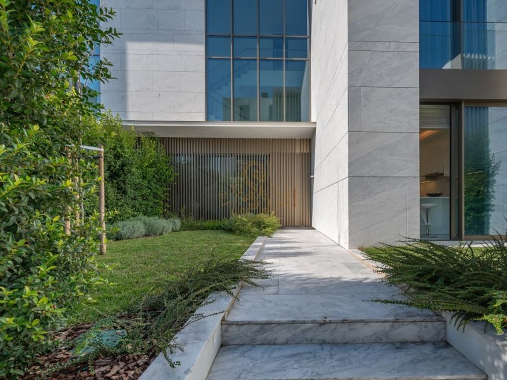 Luxury House for sale in Cascais, 3 700 000 €, Photo 1