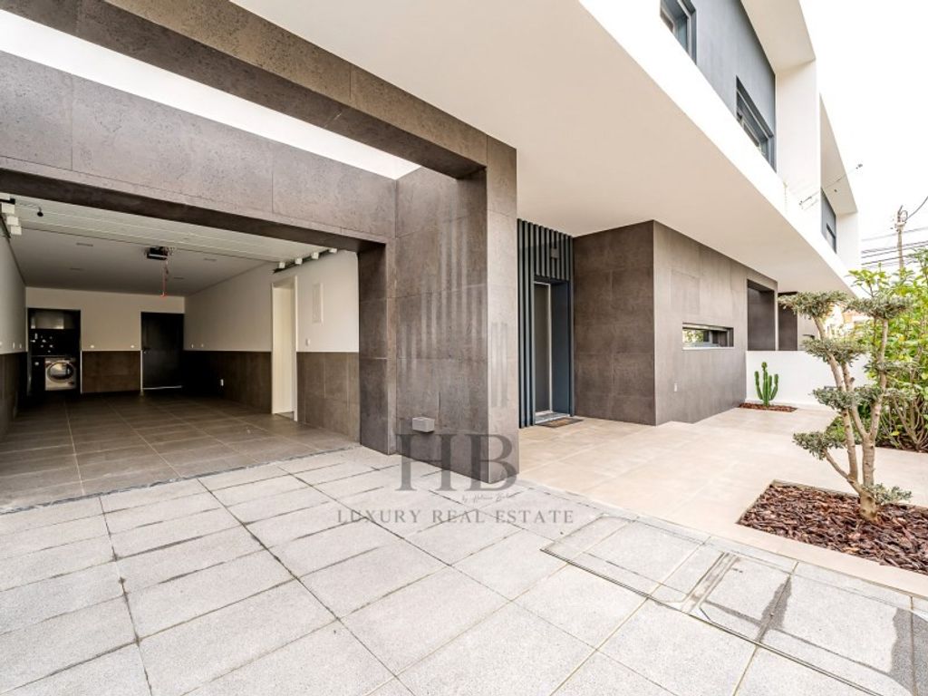 Maison de luxe à vendre à Loures, 797 500 €, Photo 4