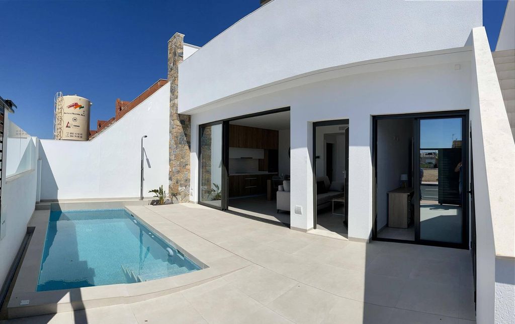 Maison de luxe à vendre à Los Alcázares, 469 900 €, Photo 1