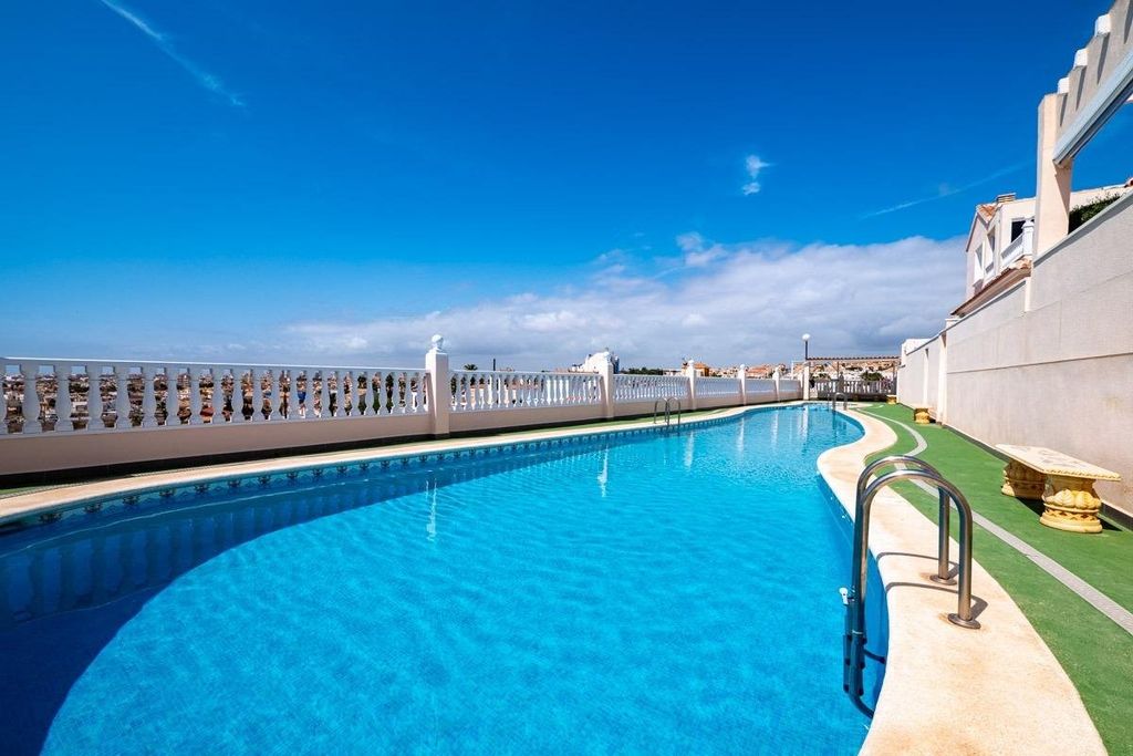 Luxury House for sale in Torrevieja, 525 000 €, Photo 7
