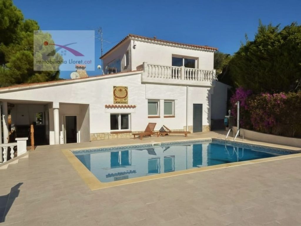 Maison de luxe à vendre à Lloret de Mar, 850 000 €, Photo 1