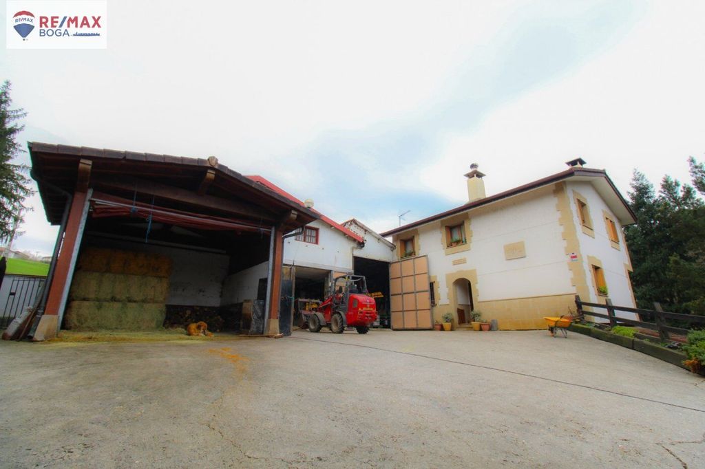 Maison de luxe à vendre à Olaberria, 564 000 €, Photo 2